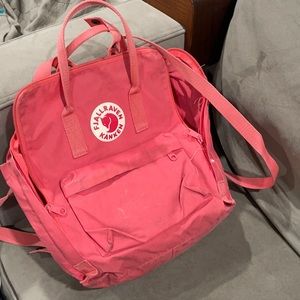 Kånken Water Resistant Backpack Coral Pink